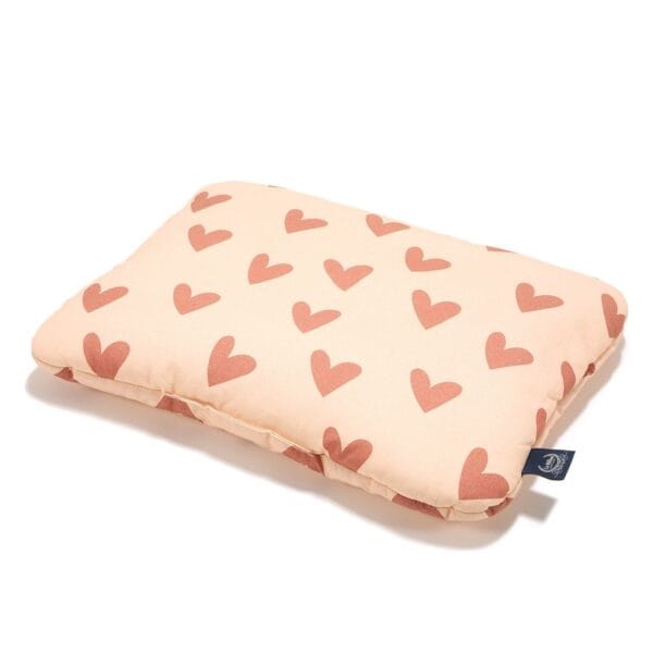 La Millou Poduszka do spania bawełna L - HEARTBEAT PINK, bed pillow